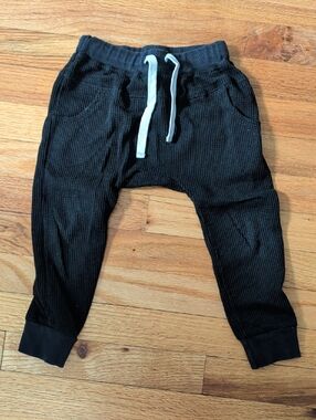 Little Bipsy Black Waffle Joggers 4/5t